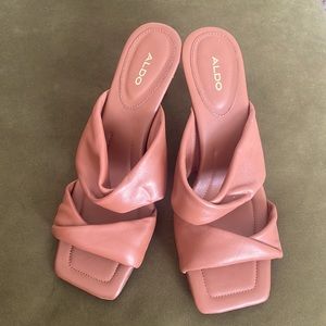 Brand new, never worn Aldo mules!